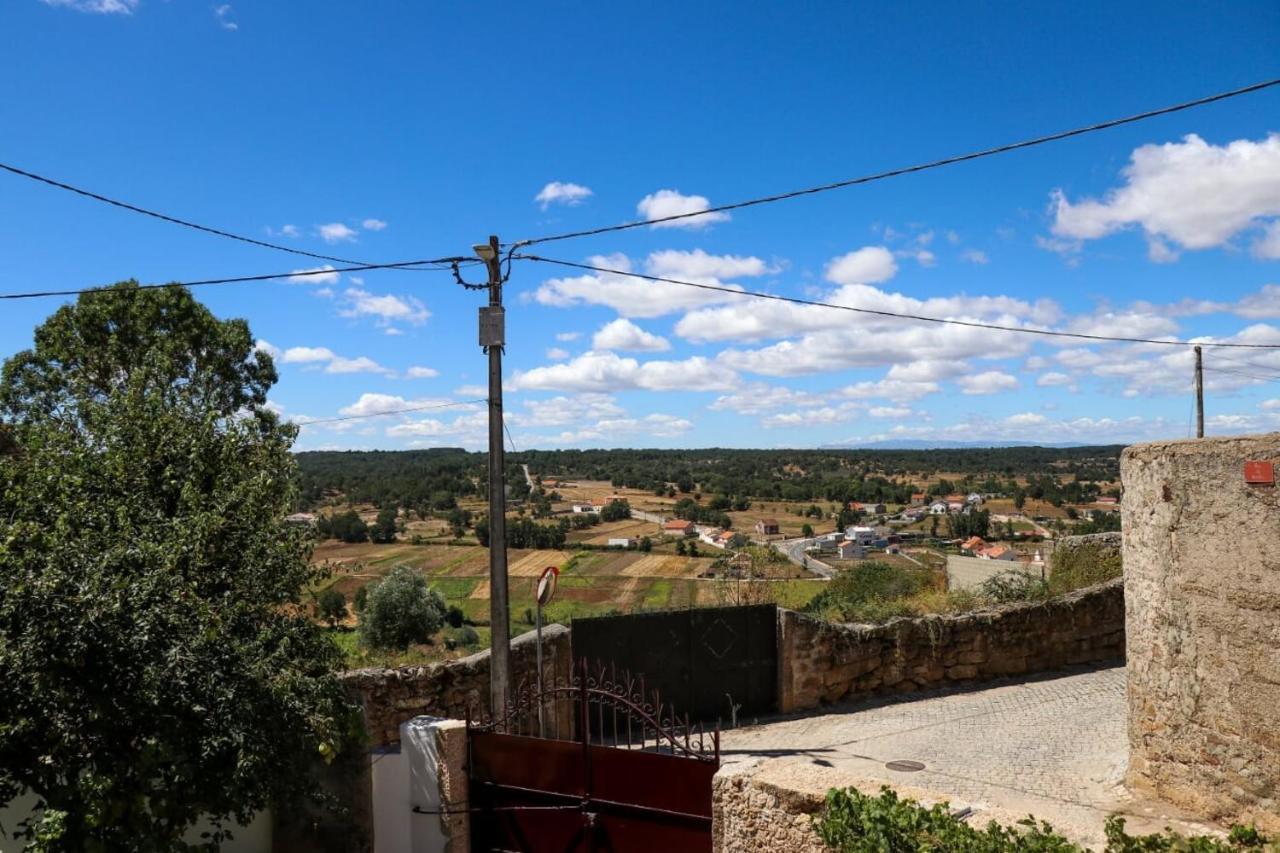 Casas Do Torreao 3 Casas De Alojamento Local Alfaiates Экстерьер фото