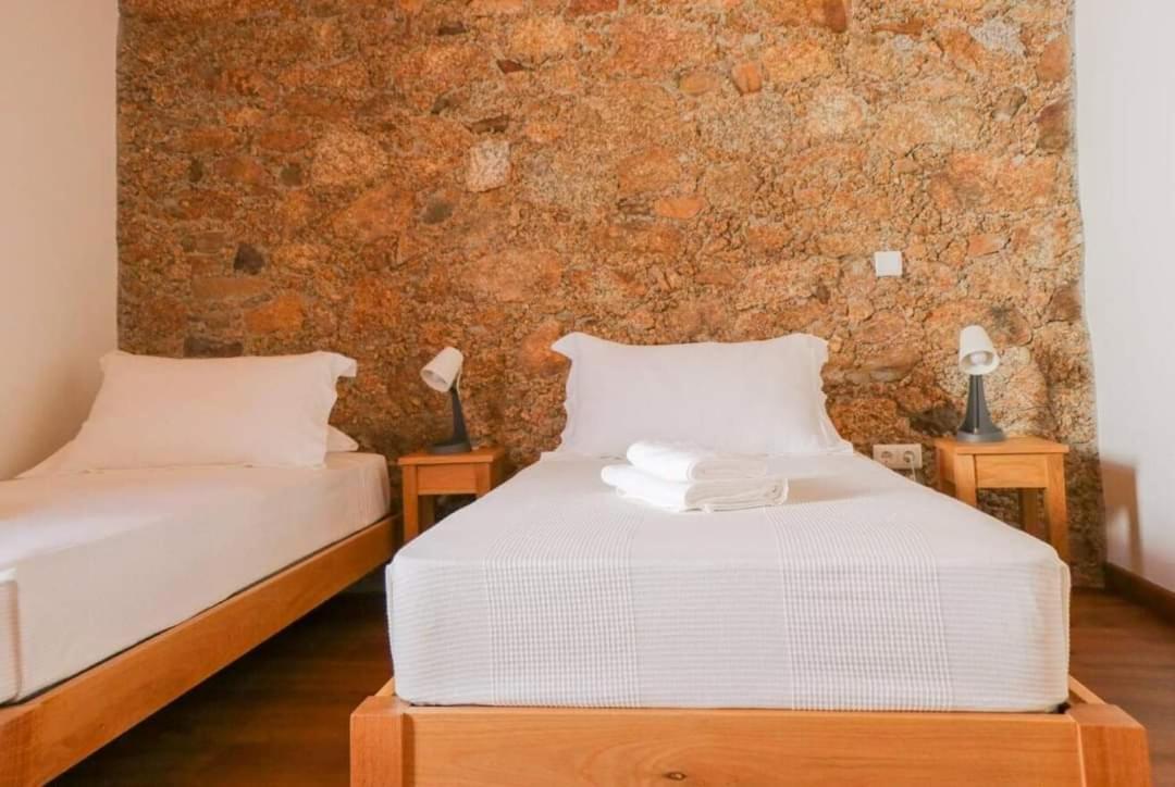 Casas Do Torreao 3 Casas De Alojamento Local Alfaiates Экстерьер фото
